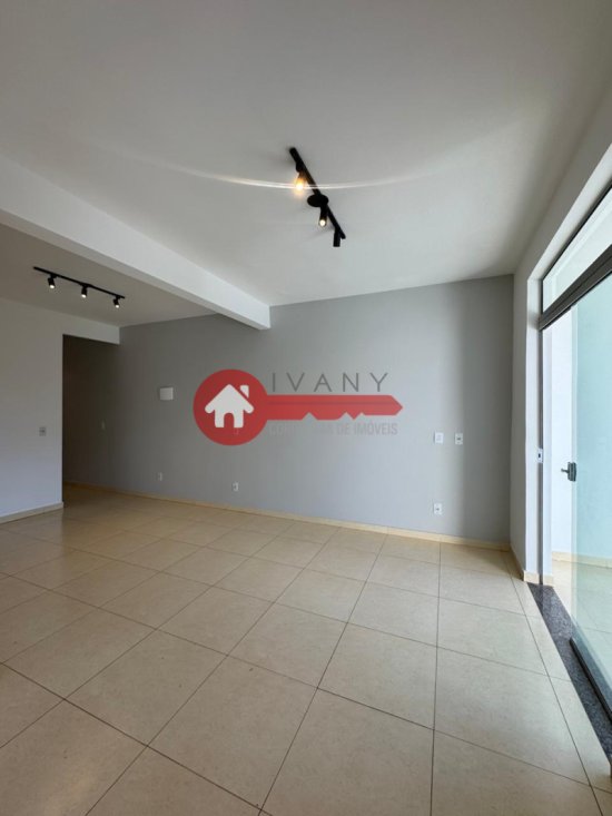 casa-geminada-venda-bairro-duque-de-caxias-betim-mg-1057866